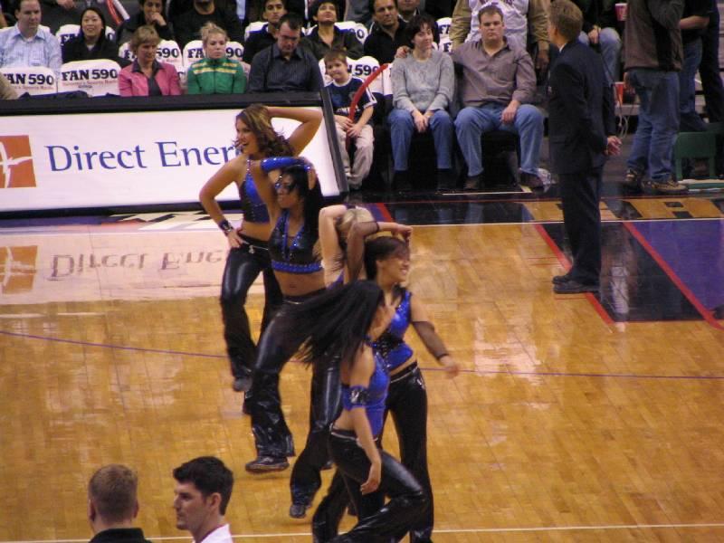 Raptors - 02.04.2005 366.jpg